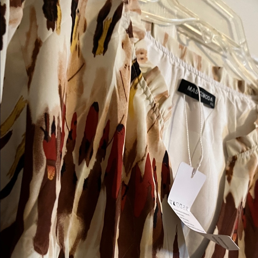Elegant Multicolor Blouse - Picture 4 of 5